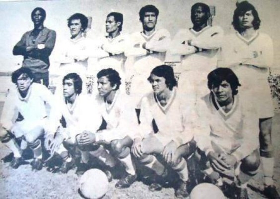 ¡Retro! Así eran los looks, alineaciones y uniformes de clubes hondureños en los 70, 80 y 90