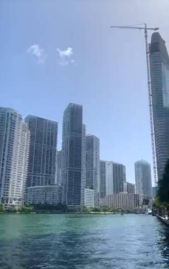 Aventura en yate, música y el gran clavado del Patón: Así se relajan los jugadores de Olimpia en su gira por Estados Unidos