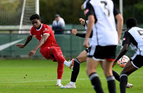 ”La joven estrella con el mundo a sus pies”, <b><a rel=nofollow noopener noreferrer href=https://theathletic.com/5077514/2023/11/20/keyrol-figueroa-liverpool-usa-world-cup/ target=_blank>calificó The Athletic </a></b>a Keyrol Figueroa, quien juega como delantero y extremo derecho.