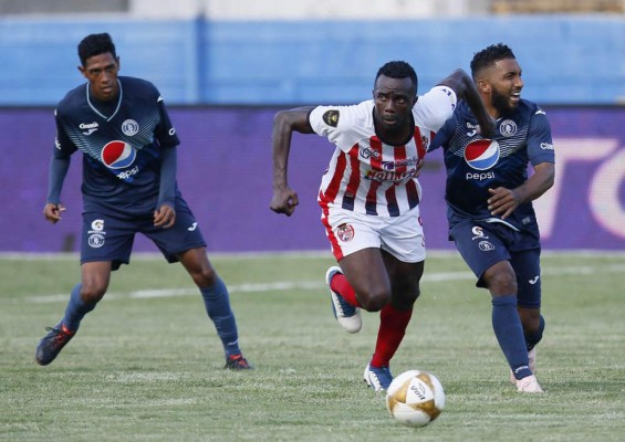 Mercado catracho: Legionario cambia de equipo y goleador de la Liga interesa en Asia