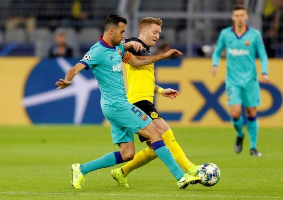 Barcelona: Los culpables, fragilidad defensiva y la nueva crisis tras perder en Granada