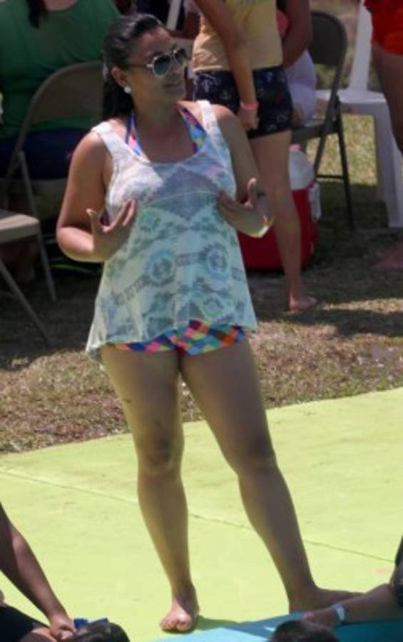 Sol, playa y arena: Comenzó el ambientazo de la Semana Santa en Honduras