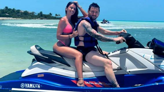 Qué tiene Messi en las rodillas y Antonela deslumbra: Así son las vacaciones de Leo antes de unirse al Inter de Miami