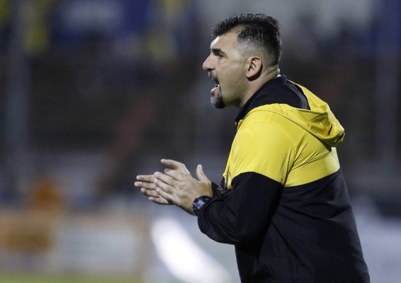 ¡SIN CHINO Y ZALAZAR! Así sería el 11 de Real España para jugar ante Olimpia