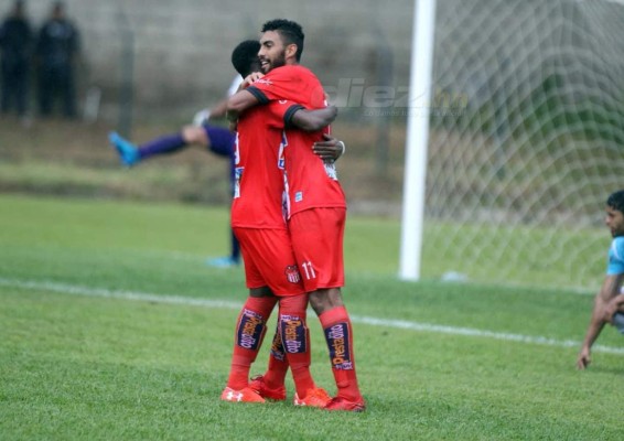 Agentes libres: Futbolistas sin equipo, a dos días de cerrarse el libro de pases en Honduras