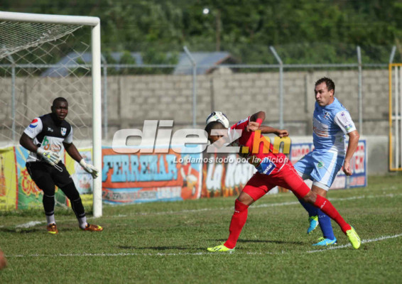 Real Sociedad vence 3-1 a D.Savio y pasa a la final.