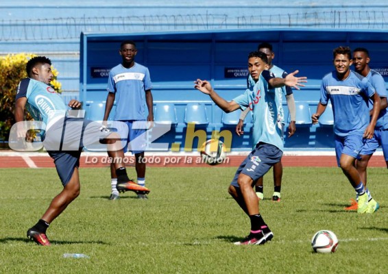 Así comenzó Jorge Luis Pinto a afinar la estrategia para buscar el triunfo ante Canadá