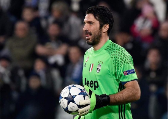 Las datos que no conocías de Buffon; La dura enfermedad que sufre el italiano