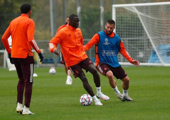 Nuevo integrante y bajo la lluvia: Así fue el entrenamiento del Real Madrid previo a la Champions&nbsp;&nbsp;