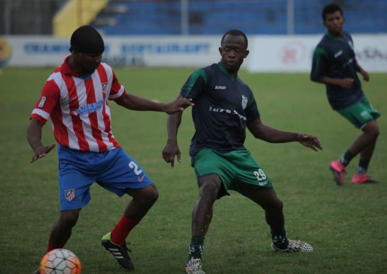 FOTOS: Arnold Peralta vivirá por siempre en el corazón del Murcia y del Vida