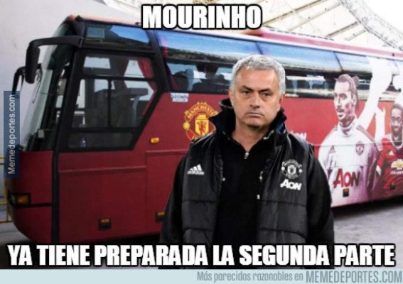 Los terribles memes del título del Manchester United en la Europa League