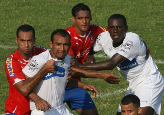 ¡Un equipazo que daba miedo! Hace 10 años Olimpia se quitó la maldición y le ganó a una final a Motagua