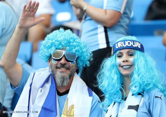 ¡Vaya creatividad! Los aficionados que se roban las miradas en el mundial de Rusia