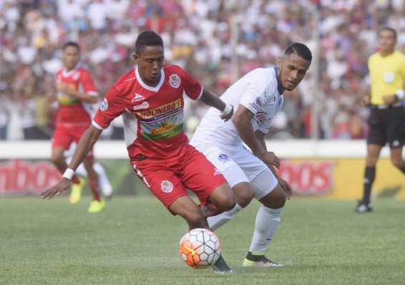 Las mejores fotos del partido de la gran final entre Olimpia y Real Sociedad