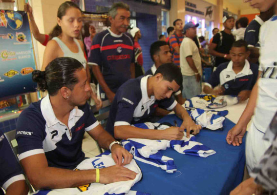 Victoria desata gran ambiente en La Ceiba previo a la final contra Olimpia.