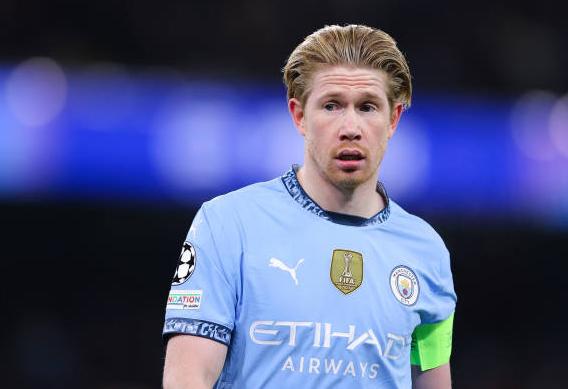 “Algo no está bien entre Guardiola y él”: revelaron el motivo que tendría en crisis al Manchester City