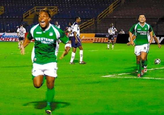 ¡Las cinco estrellas bien puestas! Futbolistas hondureños que jugaron en equipos de renombre por el mundo