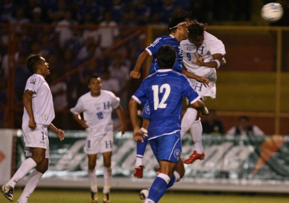 Imágenes gloriosas: Las grandes coberturas y celebraciones de DIEZ en sus 15 años de historia