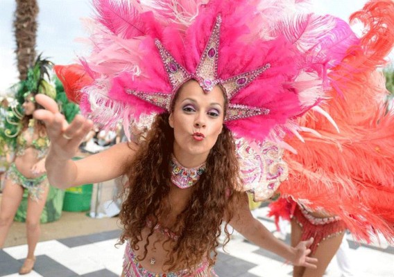 La fiesta en las tribunas en la semifinal Brasil vs Alemania