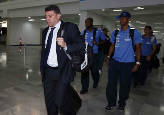 Honduras regresó a las 02:45 am de este sábado a San Pedro Sula