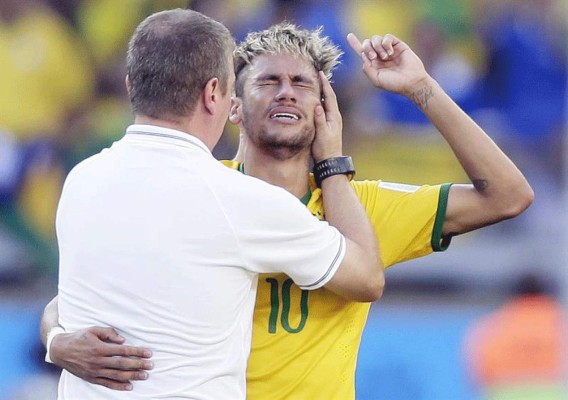 Brasil eliminó a Chile en los penales y pasó a cuartos.