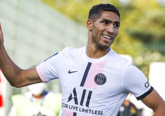 ¡Alineación galáctica! El brutal once que fomaría el PSG con la llegada de Messi para reinar Europa