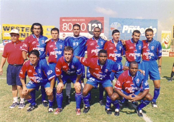 ¡Capturadas en el momento! 15 fotos que quizás nunca viste del Olimpia &nbsp;&nbsp;