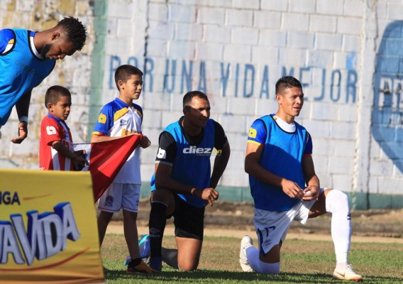 No viste en TV: Increíble parecido y la rabieta de Wilmer Cruz en el Nacional