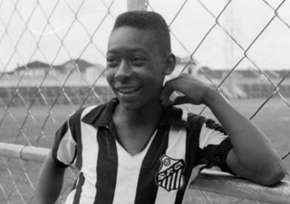 TOP: Jugadores que debutaron en el fútbol profesional siendo unos niños