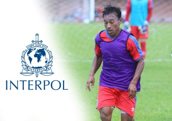 El jugador del Olimpia, Javier Portillo, es detenido por la Policía Nacional en Tegucigalpa