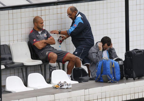 Sociólogo de la selección tica: 'Pinto se cree el Mesías”