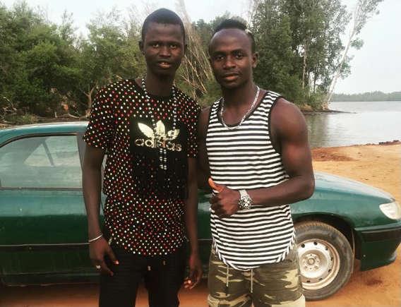 La deslumbrante forma que Sadio Mané gasta la fortuna que gana en Arabia ¿De cuánto es su salario?