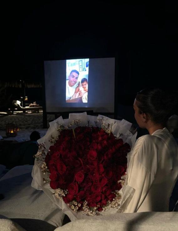 Las infartantes nuevas fotos de Georgina Rodríguez: De esta forma celebró su cumpleaños 30 y el regalo de Cristiano