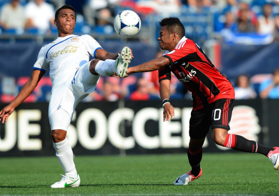 Imágenes del partido Olimpia-Milan en Boston