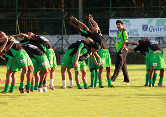 Marathón arranca pretemporada al mando de Carlos Martínez.