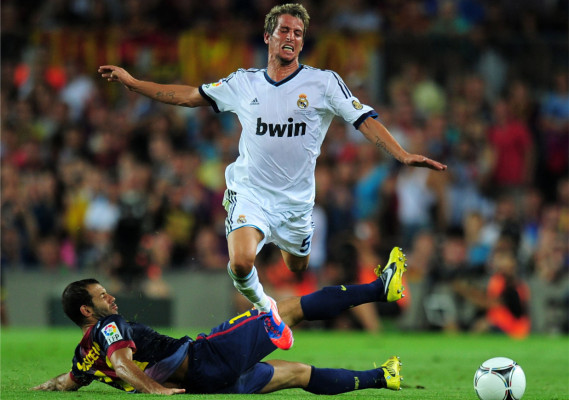 Barcelona deja vivo al R. Madrid