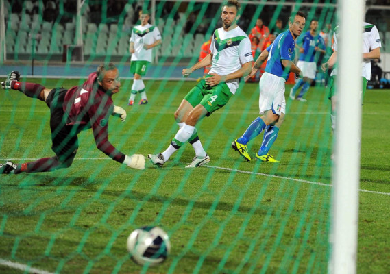 Imágenes de las eliminatorias de la Eurocopa 2012.