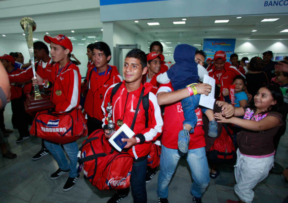 Instituto Misión Evangélica campeón de copa Coca-Cola.