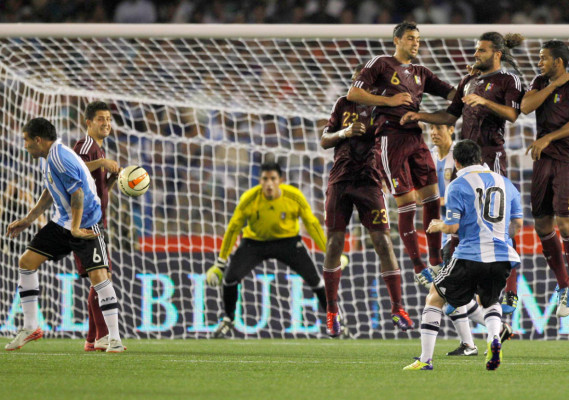 Argentina inicia con pie derecho la era Sabella