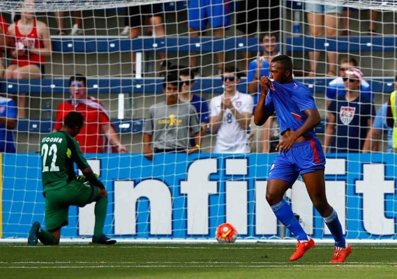 Imágenes de la derrota de Honduras ante Haití