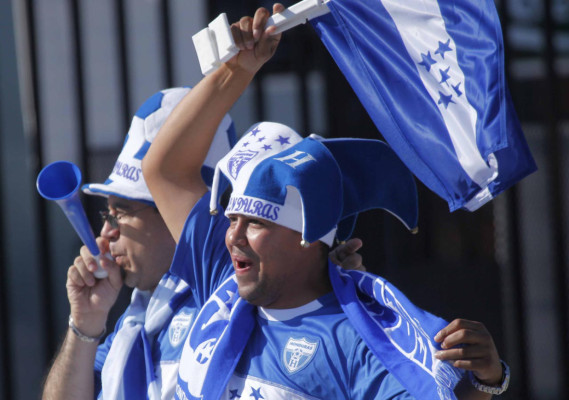 El color de Canadá y Honduras