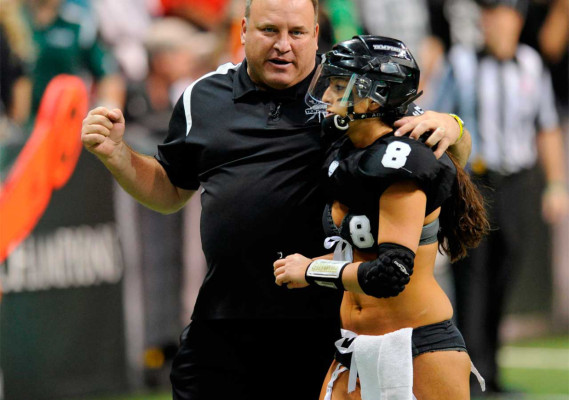 ¿Quién dice que el fútbol americano es solo para hombres rudos?