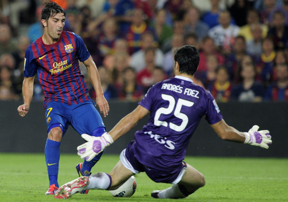 Barça despeja dudas humillando a Osasuna