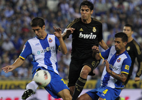 Barcelona ya es líder y el Real Madrid arrasa con triplete de Higuaín