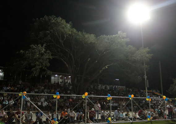 Olimpia llevó alegría a la Universidad Pedagógica