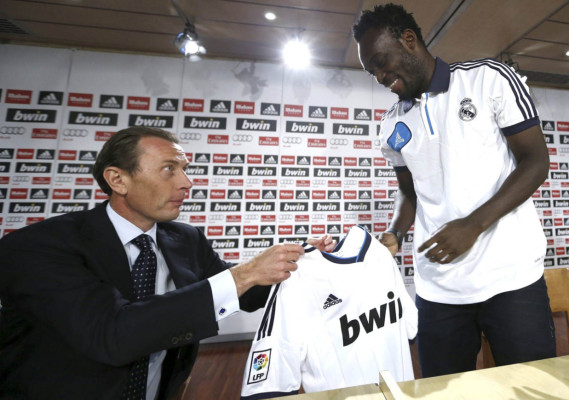 Imágenes del primer entrenamiento de Essien con el Real Madrid.