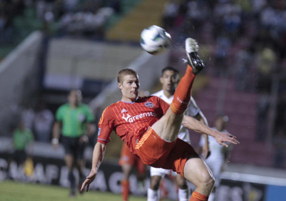 Olimpia perdonó al Houston Dynamo
