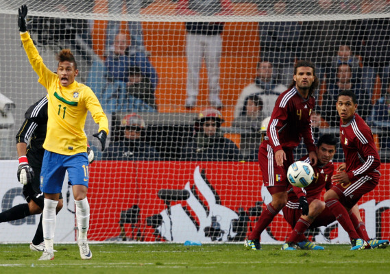 Venezuela sorprendió a Brasil