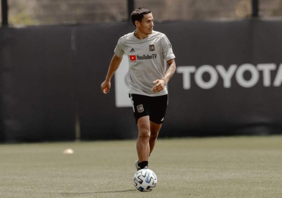 No tienen trabajo y quieren una oportunidad en el mercado de fichajes; legionario hondureño en la lista