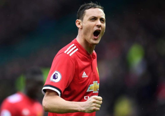 Al igual que Messi: Los 30 futbolistas que pueden negociar con otro club en enero&nbsp;&nbsp;